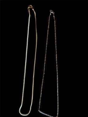 Elegant Gold-Tone & Silver-Tonw Women’s Necklace Set